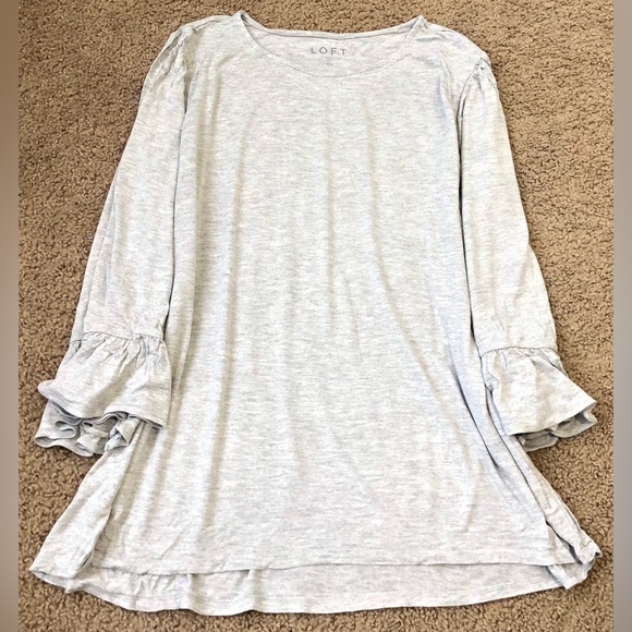 LOFT Tops - LOFT Bell Sleeve 3/4 Sleeve Gray Shirt, Size XL